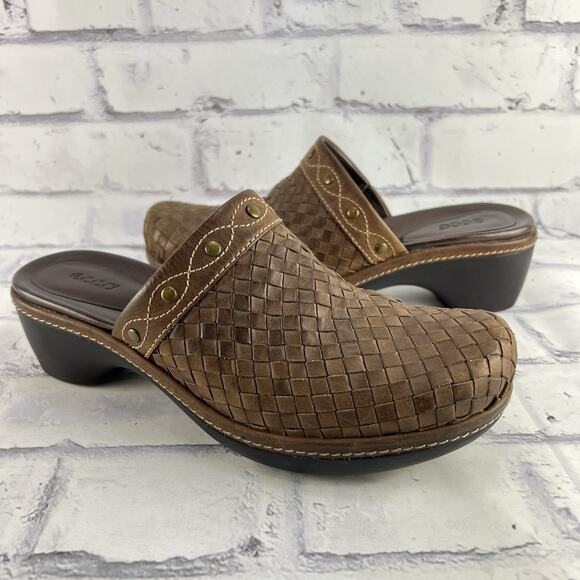 ECCO Leather Mules Women’s 39 (US 8 - 8.5 ) Brown Basket Weave Clog Studded - Picture 1 of 12